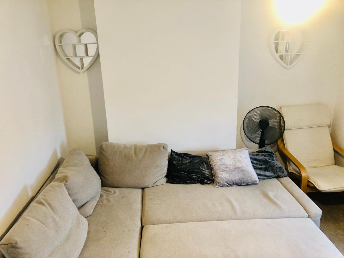 Charming Town Centre 3 Double Beds Home Free Parking Tonbridge Exterior photo